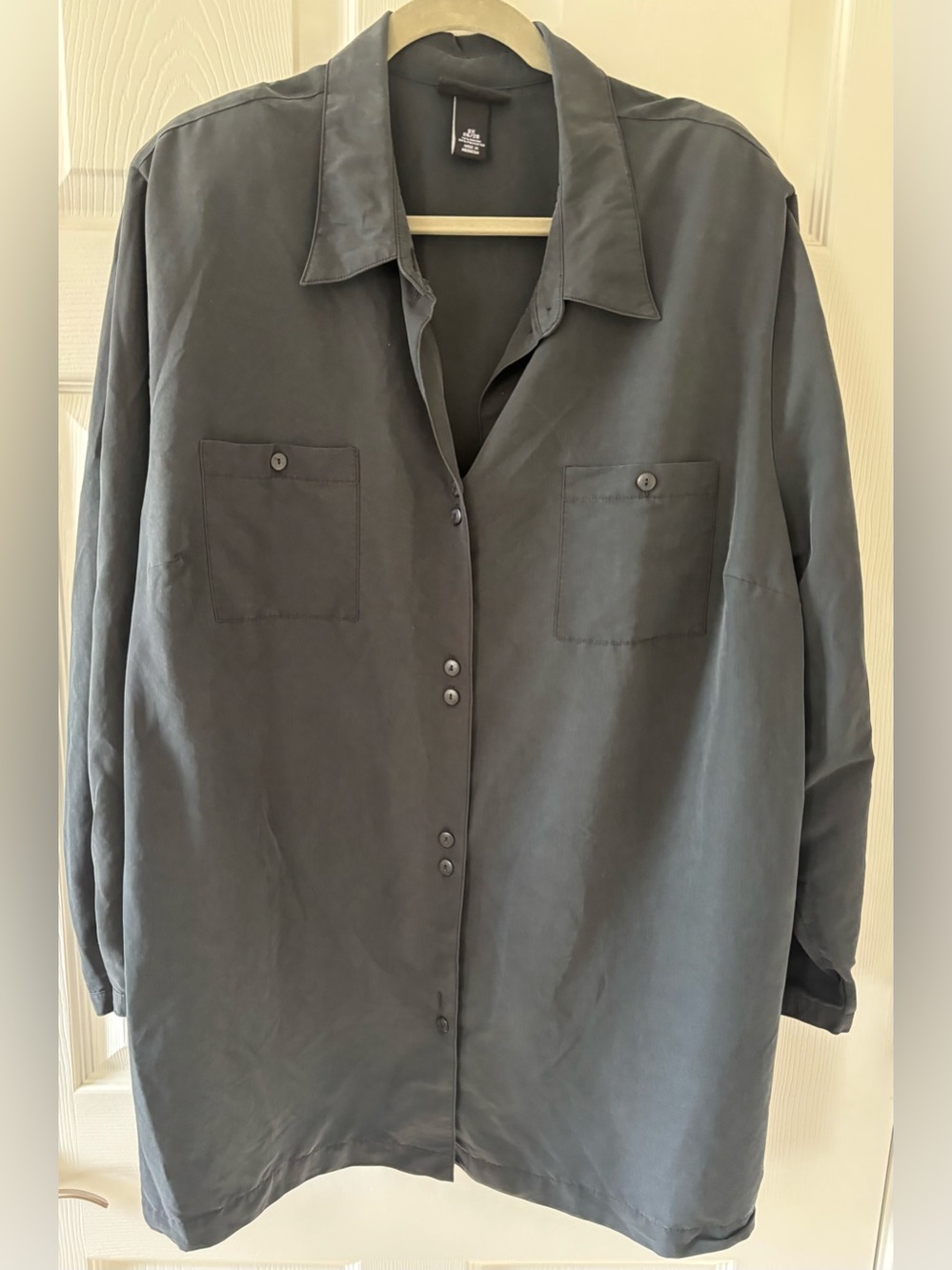 Maggie Barnes Soft Black Casual Button-Down Shirt
